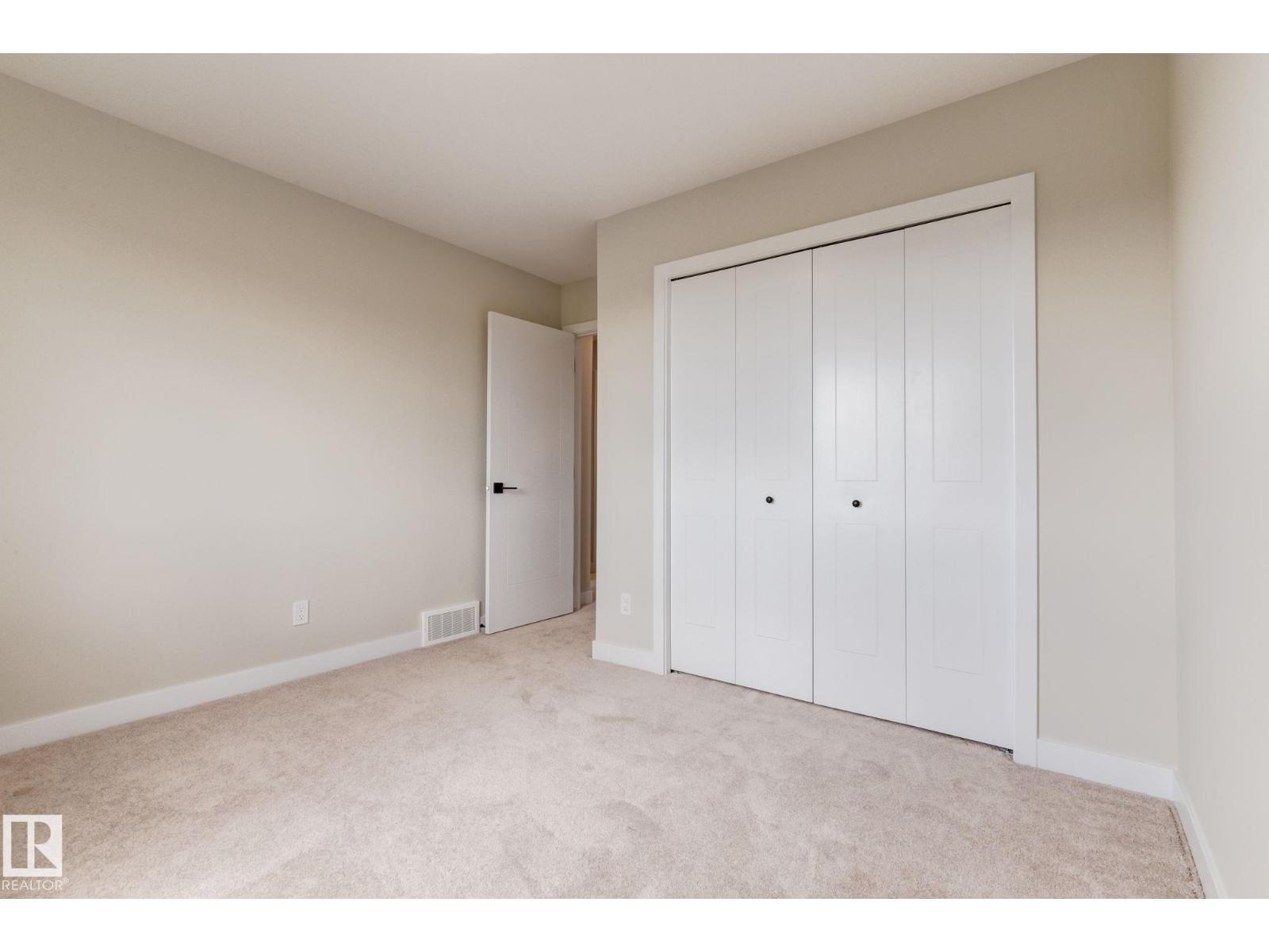 31 Chartres CL, St. Albert