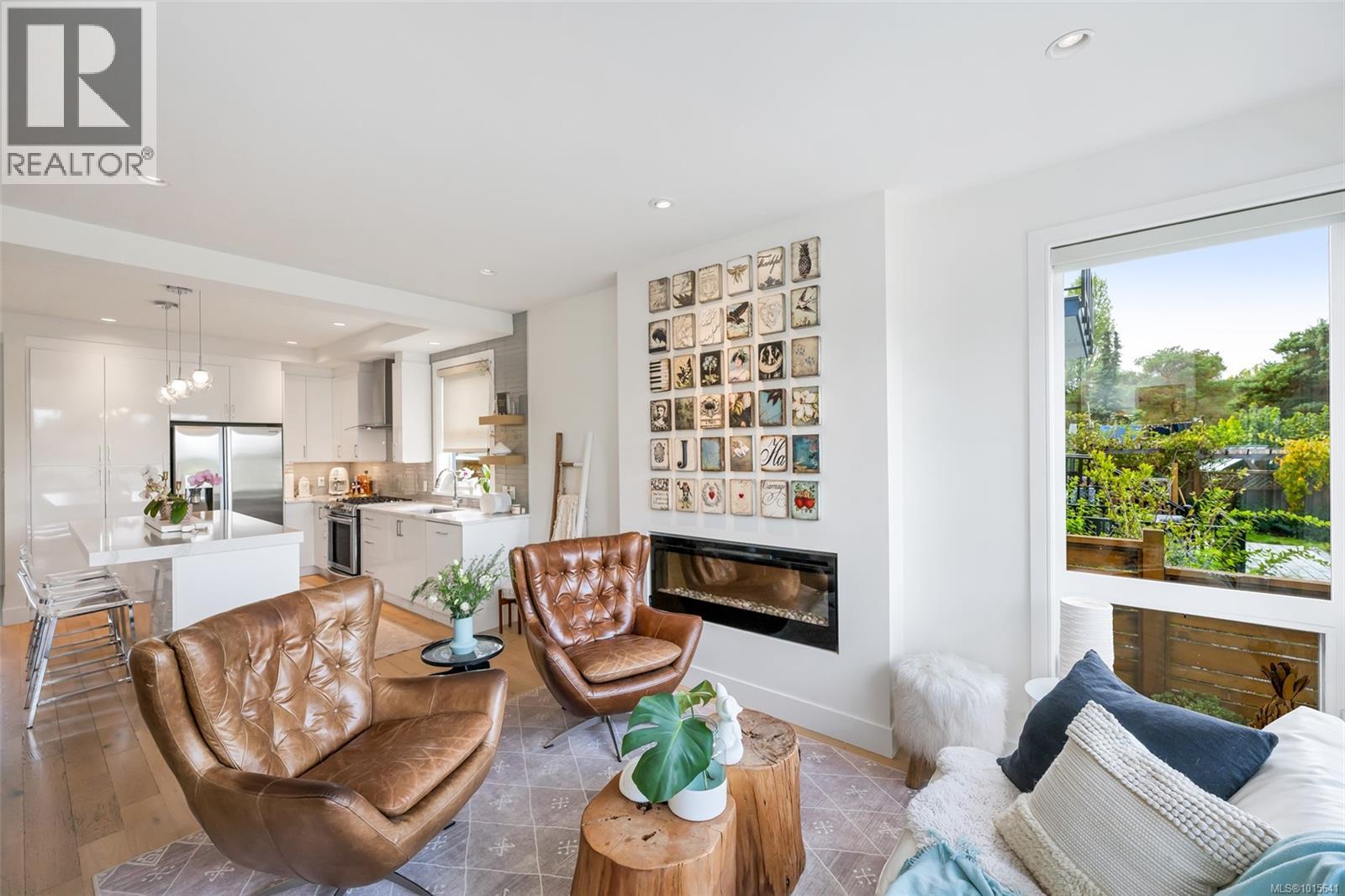 1040 Colville Rd, Esquimalt