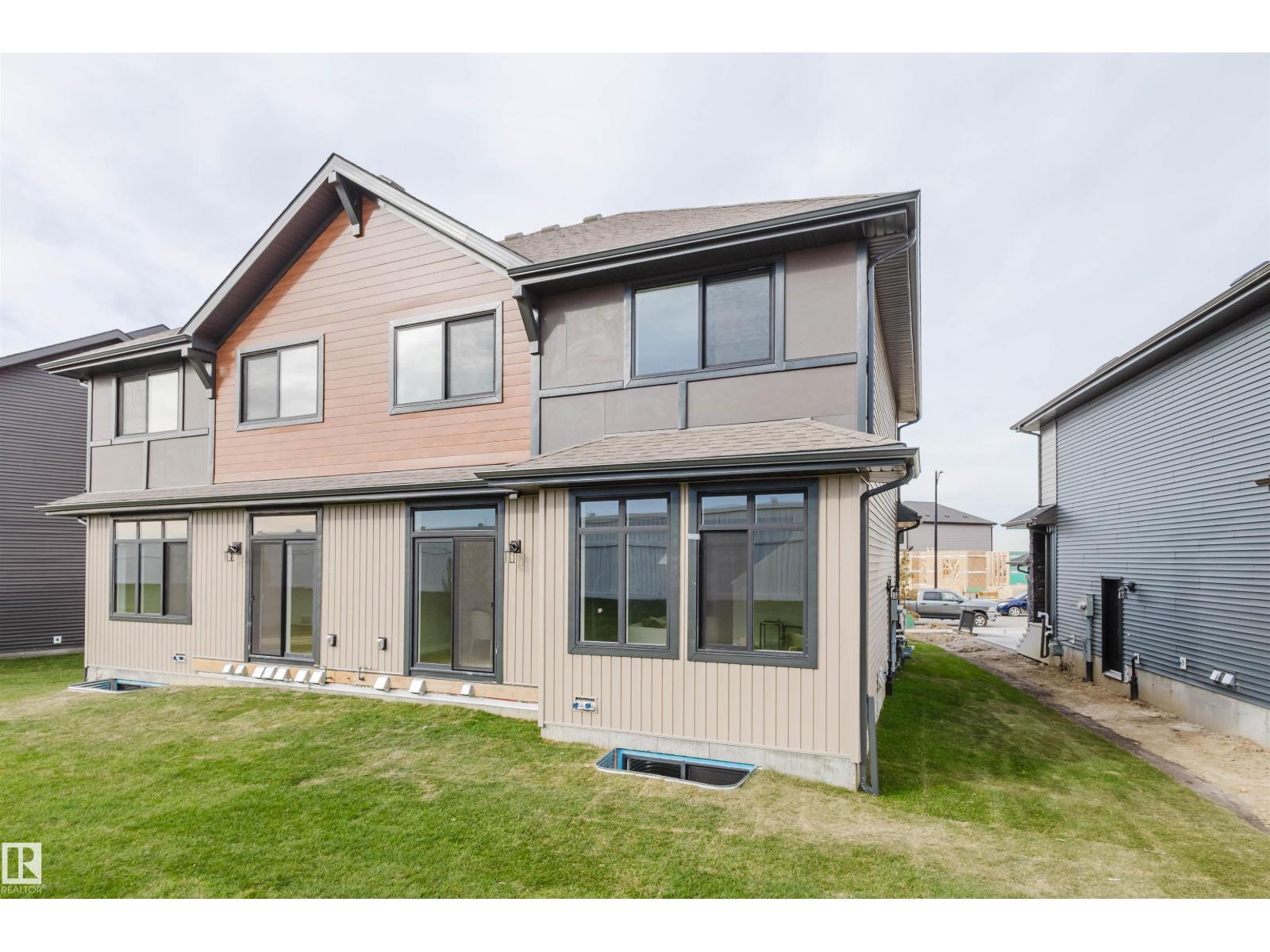 31 Chartres CL, St. Albert