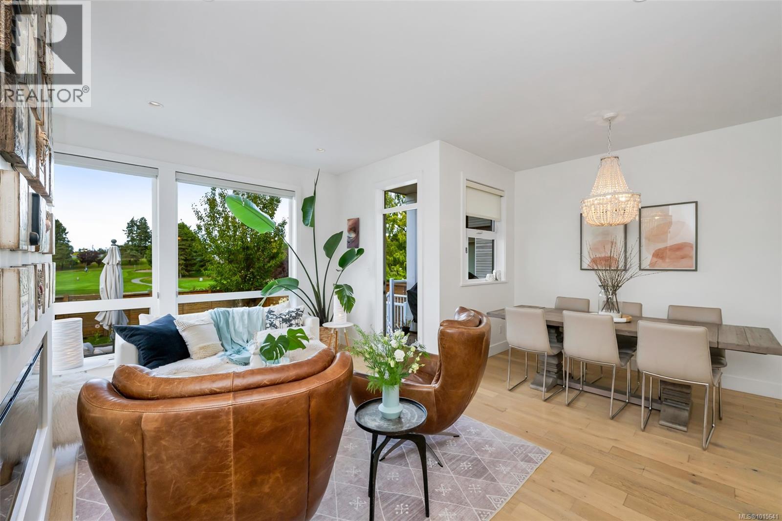 1040 Colville Rd, Esquimalt