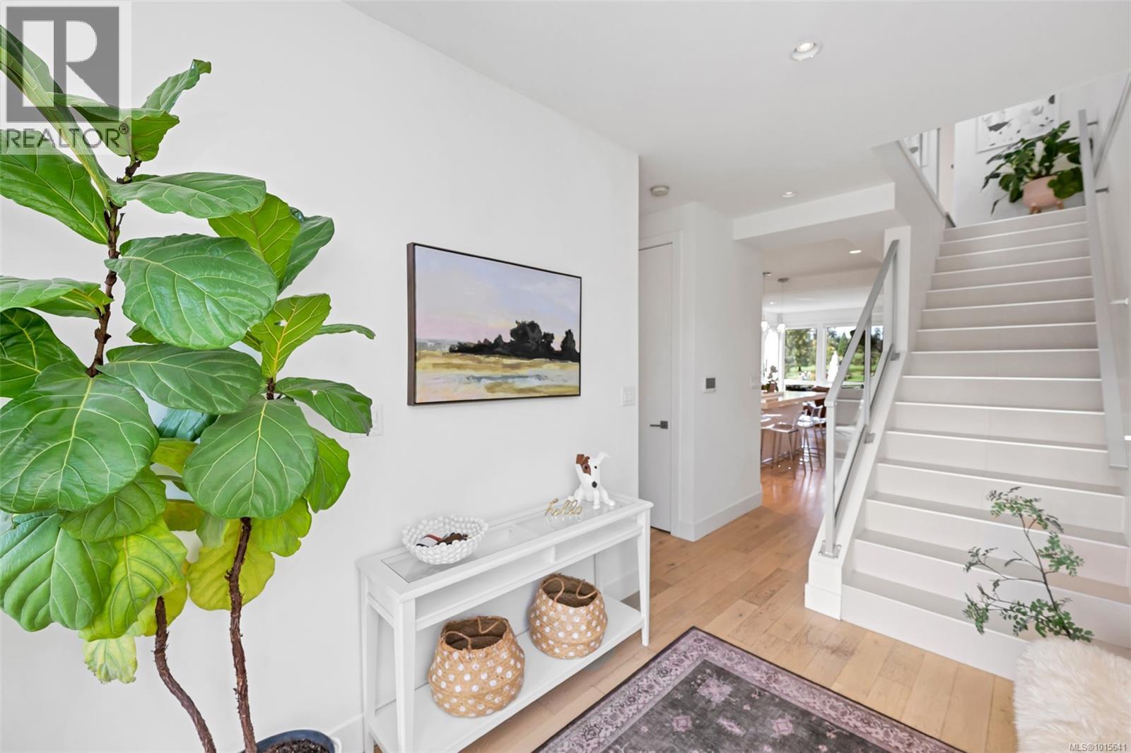 1040 Colville Rd, Esquimalt