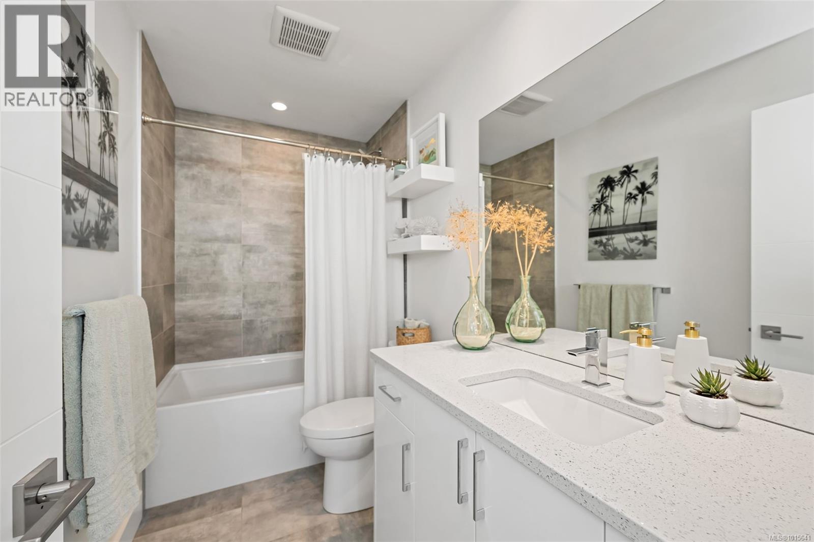 1040 Colville Rd, Esquimalt