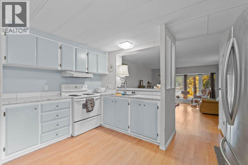 43 1361 30 Street Southeast, Salmon Arm