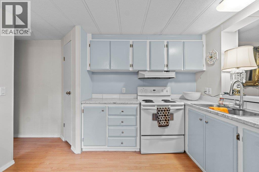 43 1361 30 Street Southeast, Salmon Arm