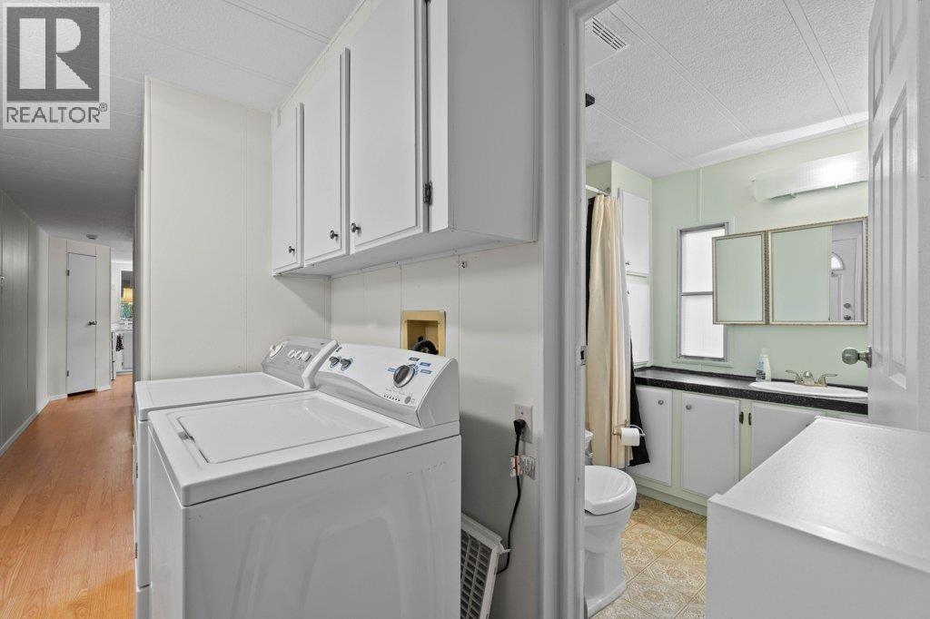 43 1361 30 Street Southeast, Salmon Arm