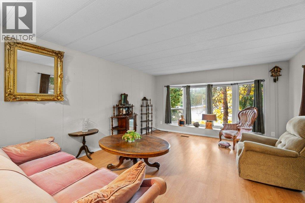 43 1361 30 Street Southeast, Salmon Arm