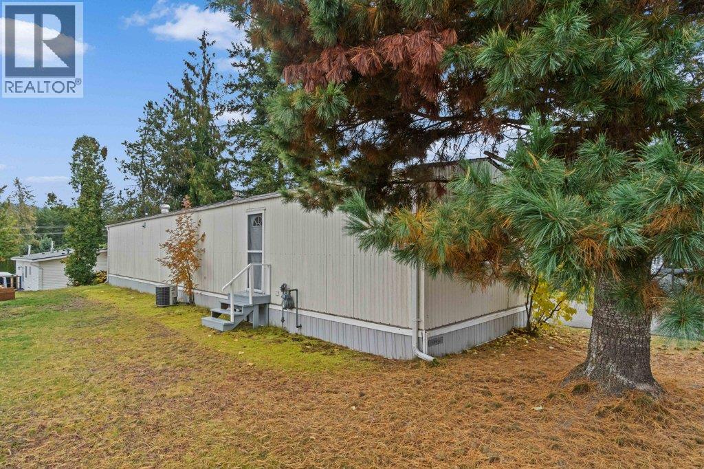 43 1361 30 Street Southeast, Salmon Arm