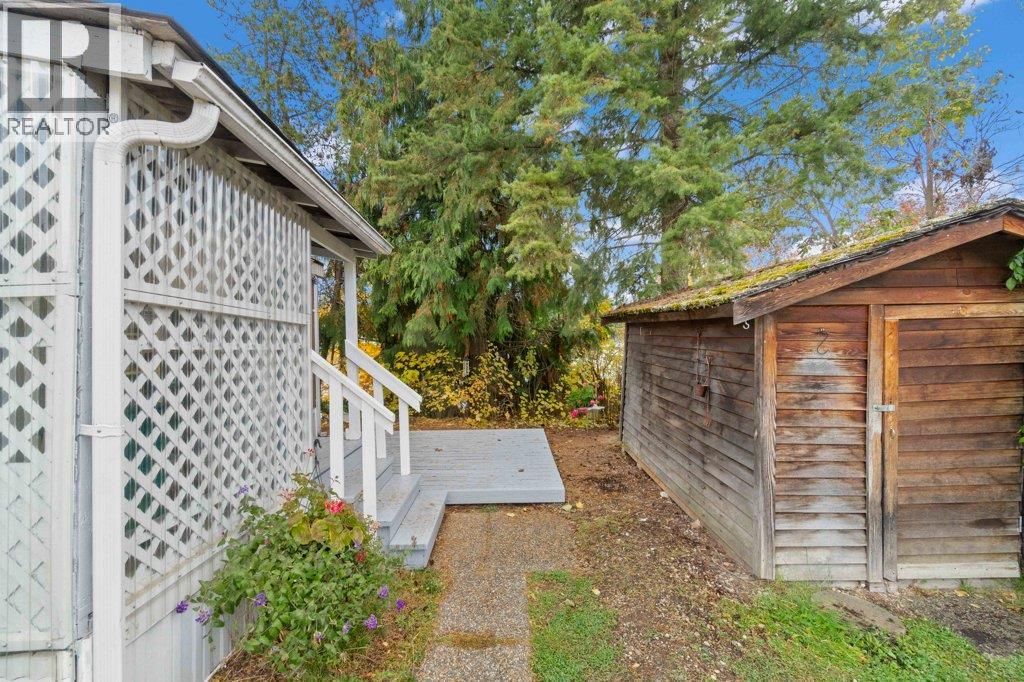 43 1361 30 Street Southeast, Salmon Arm