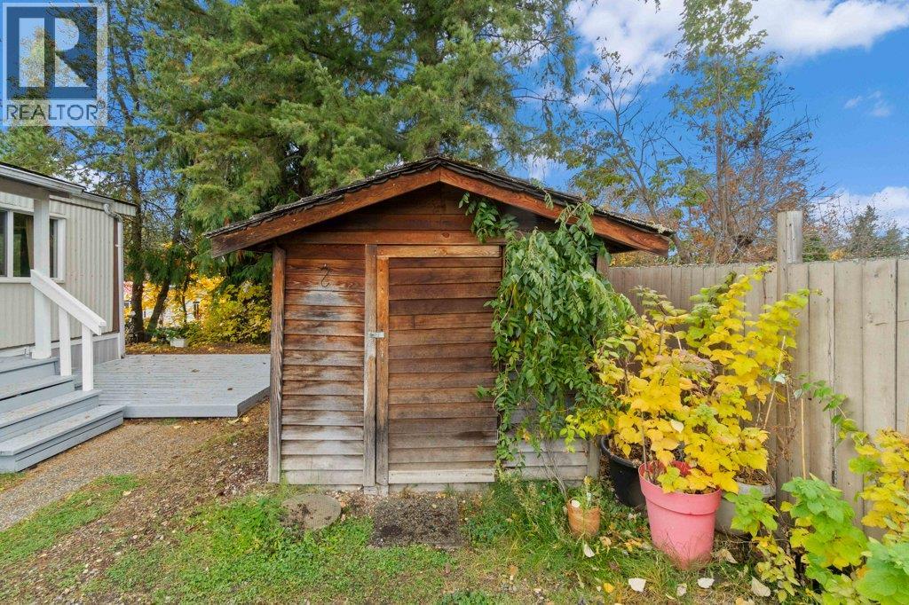 43 1361 30 Street Southeast, Salmon Arm