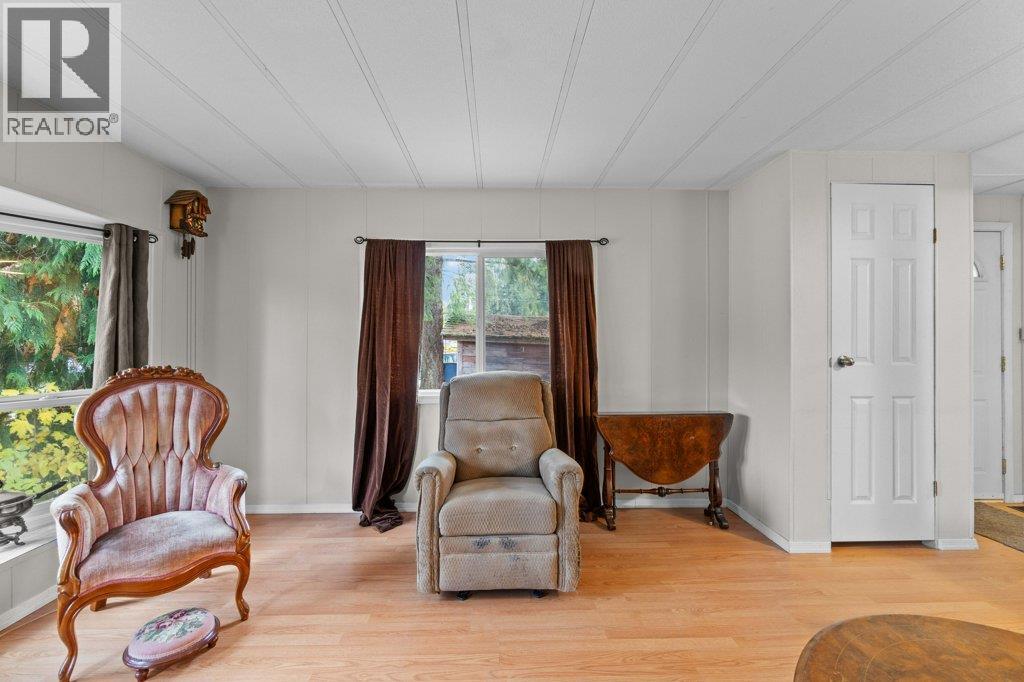 43 1361 30 Street Southeast, Salmon Arm