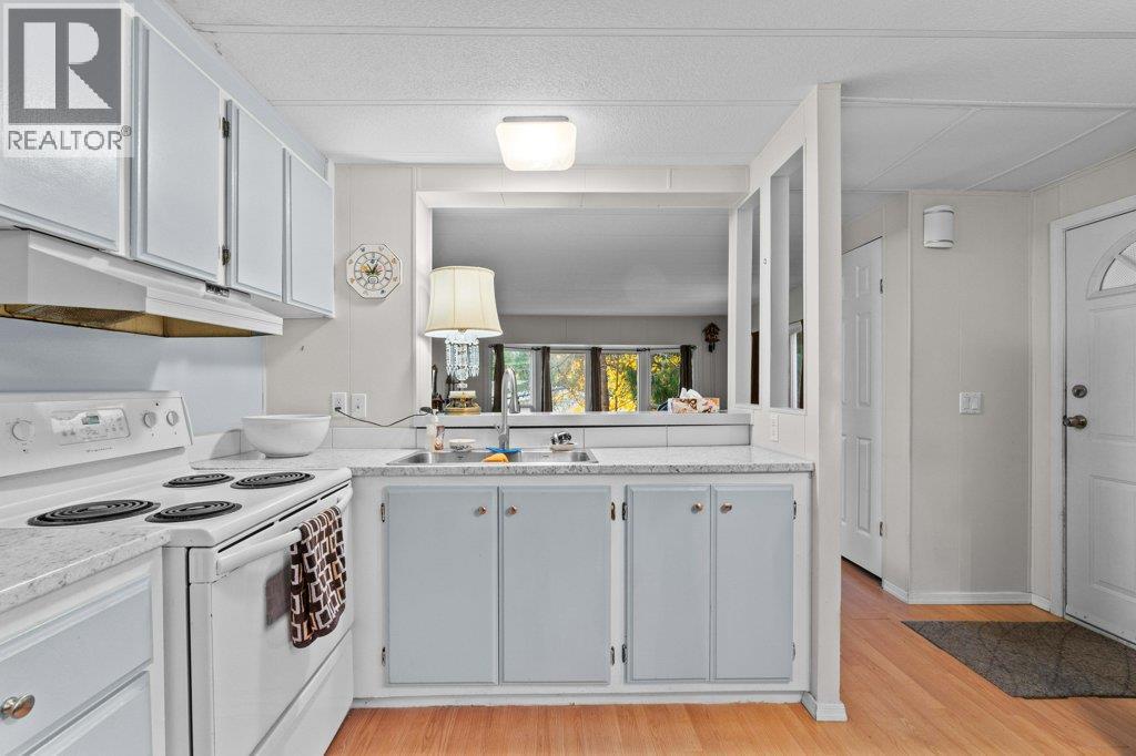 43 1361 30 Street Southeast, Salmon Arm