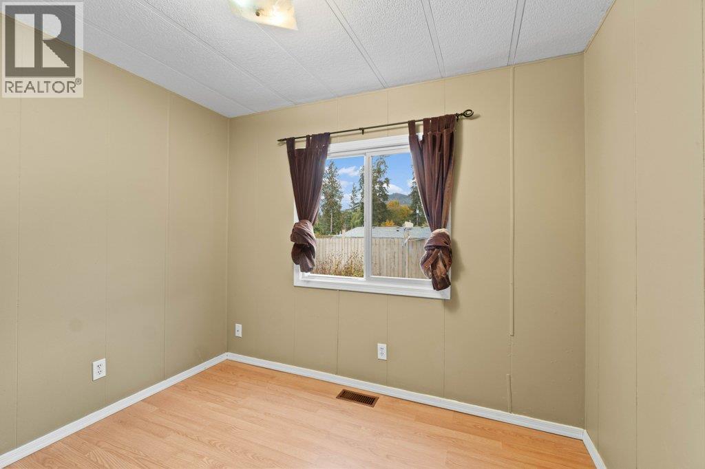 43 1361 30 Street Southeast, Salmon Arm