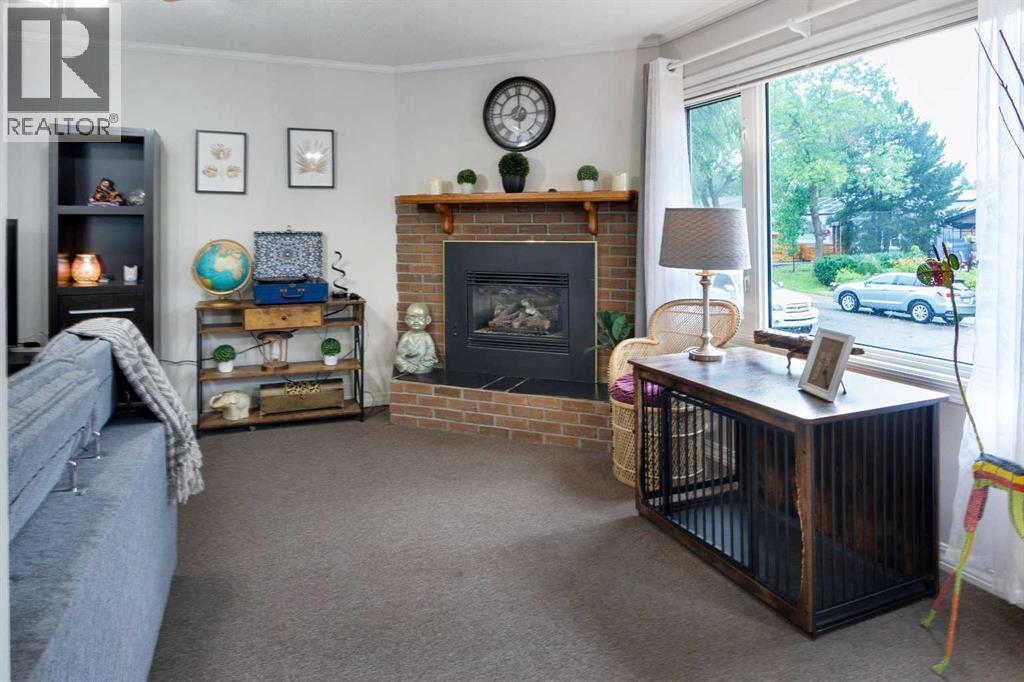 Single Family House Bungalow for Sale in  Cannell Road SW Canyon Meadows Calgary 