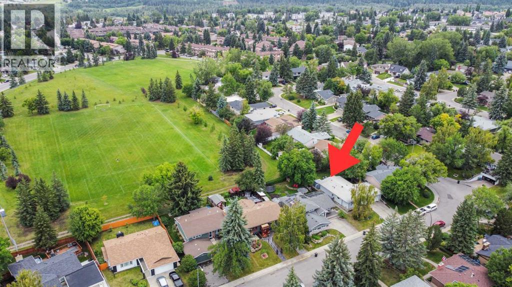 Single Family House Bungalow for Sale in  Cannell Road SW Canyon Meadows Calgary 