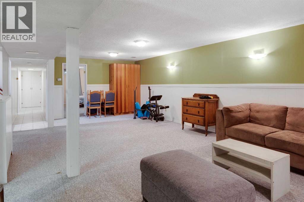 Single Family House Bungalow for Sale in  Cannell Road SW Canyon Meadows Calgary 