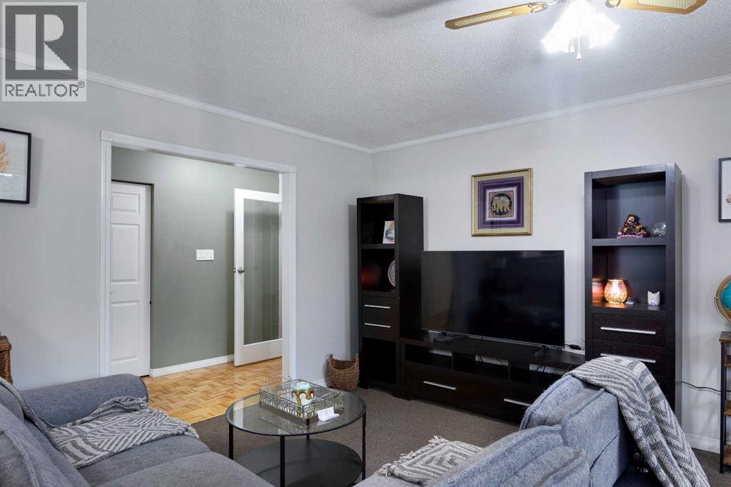 Single Family House Bungalow for Sale in  Cannell Road SW Canyon Meadows Calgary 