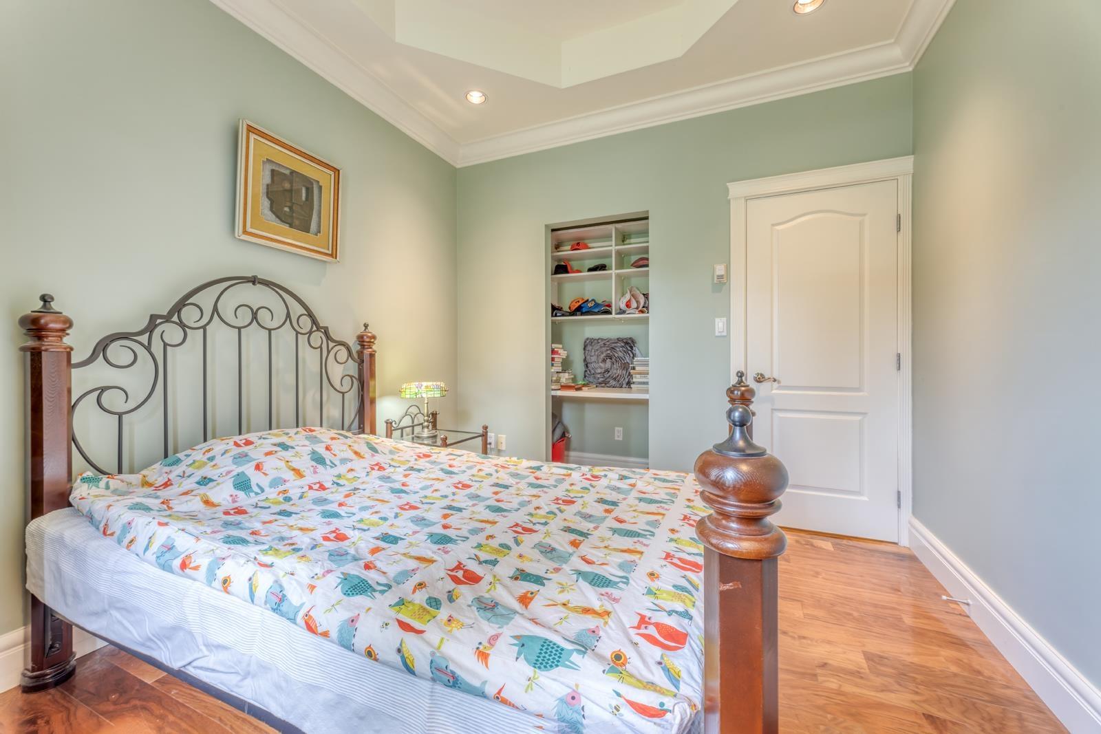 2313 CHANTRELL PARK DRIVE, Surrey