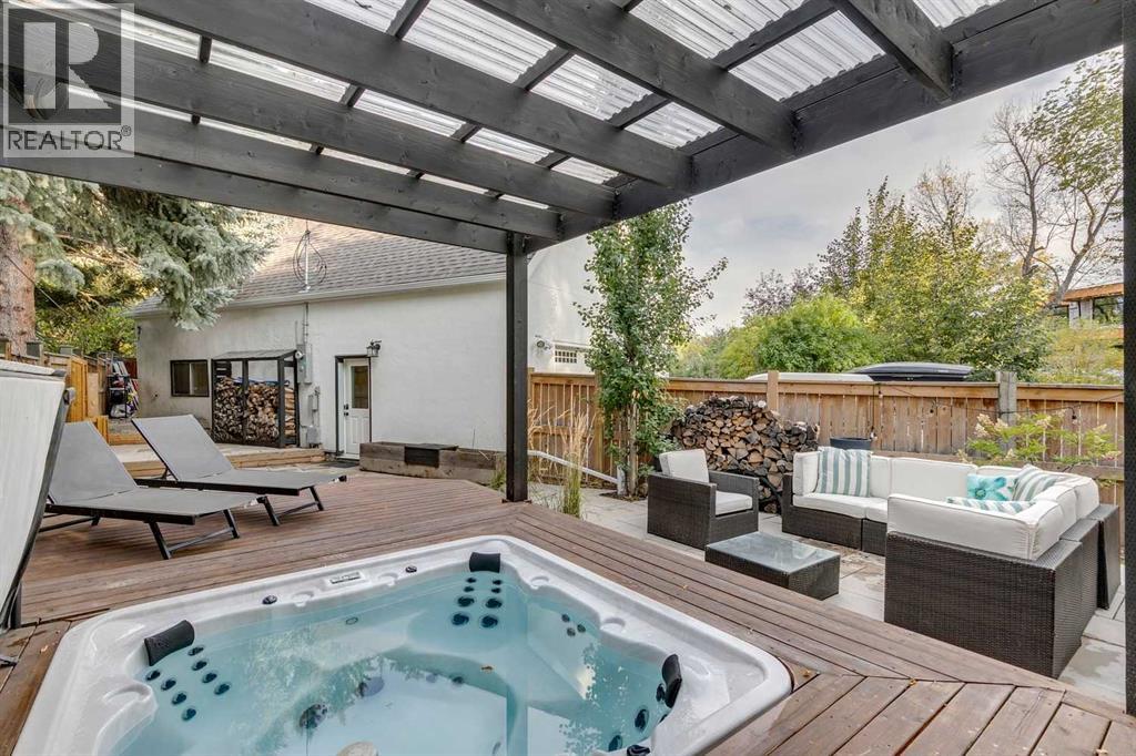 Single Family House for Sale in  Carleton Street SW Upper Mount Royal Calgary 