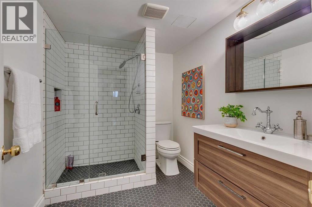 Single Family House for Sale in  Carleton Street SW Upper Mount Royal Calgary 