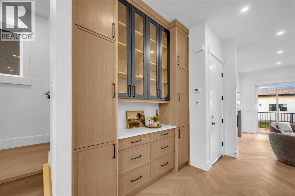 Single Family House for Sale in   Avenue NW Banff Trail Calgary 