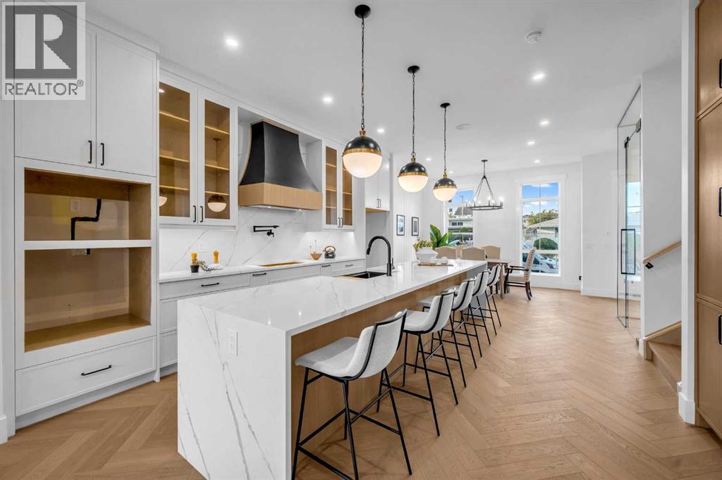 Single Family House for Sale in   Avenue NW Banff Trail Calgary 