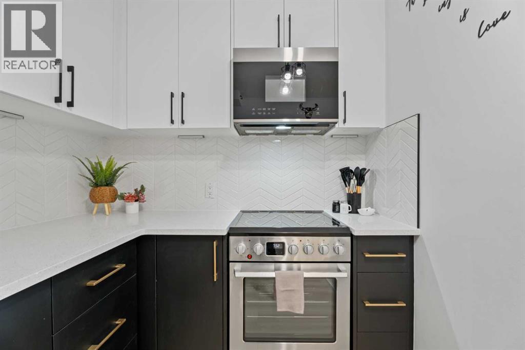 Single Family House for Sale in    Avenue SW Bankview Calgary 