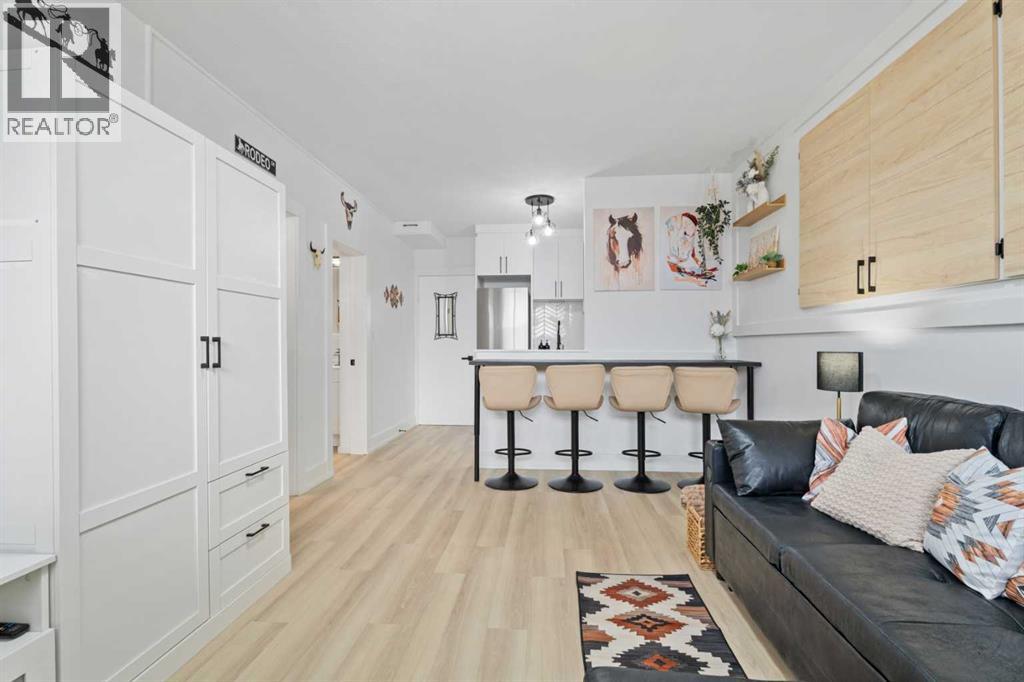 Single Family House for Sale in    Avenue SW Bankview Calgary 