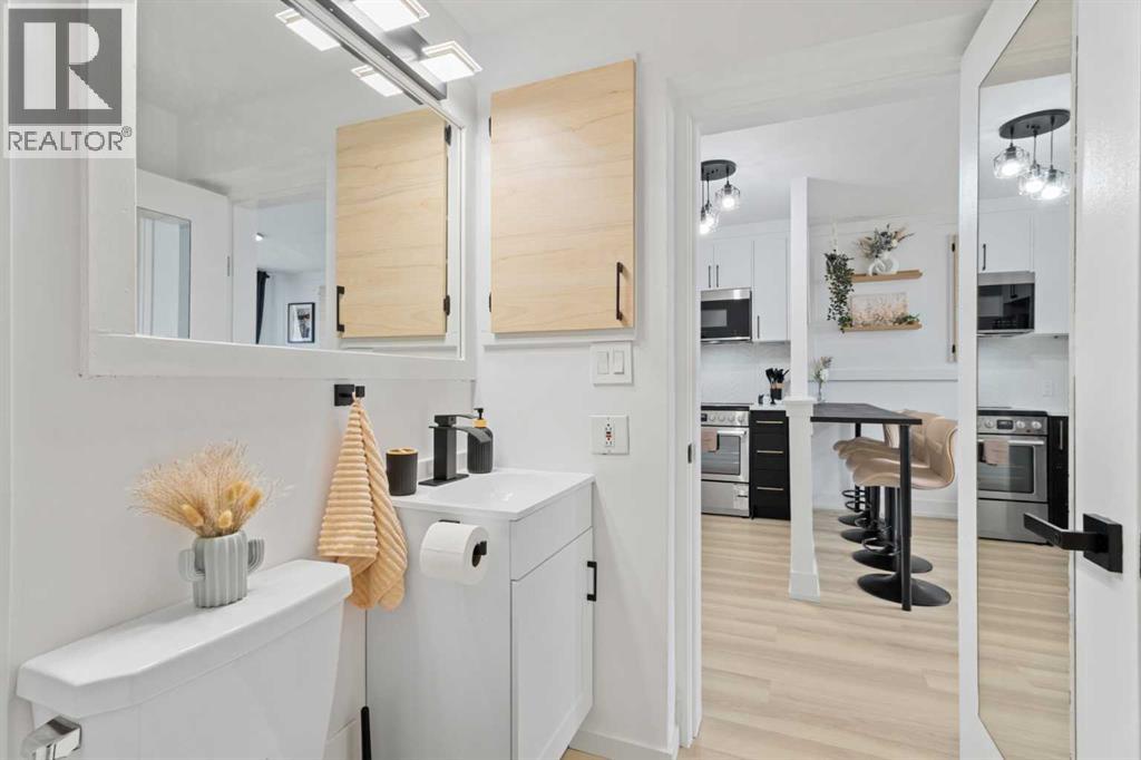 Single Family House for Sale in    Avenue SW Bankview Calgary 