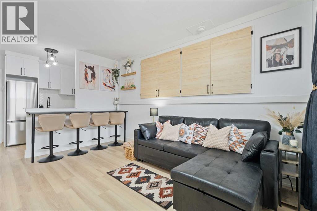 Single Family House for Sale in    Avenue SW Bankview Calgary 