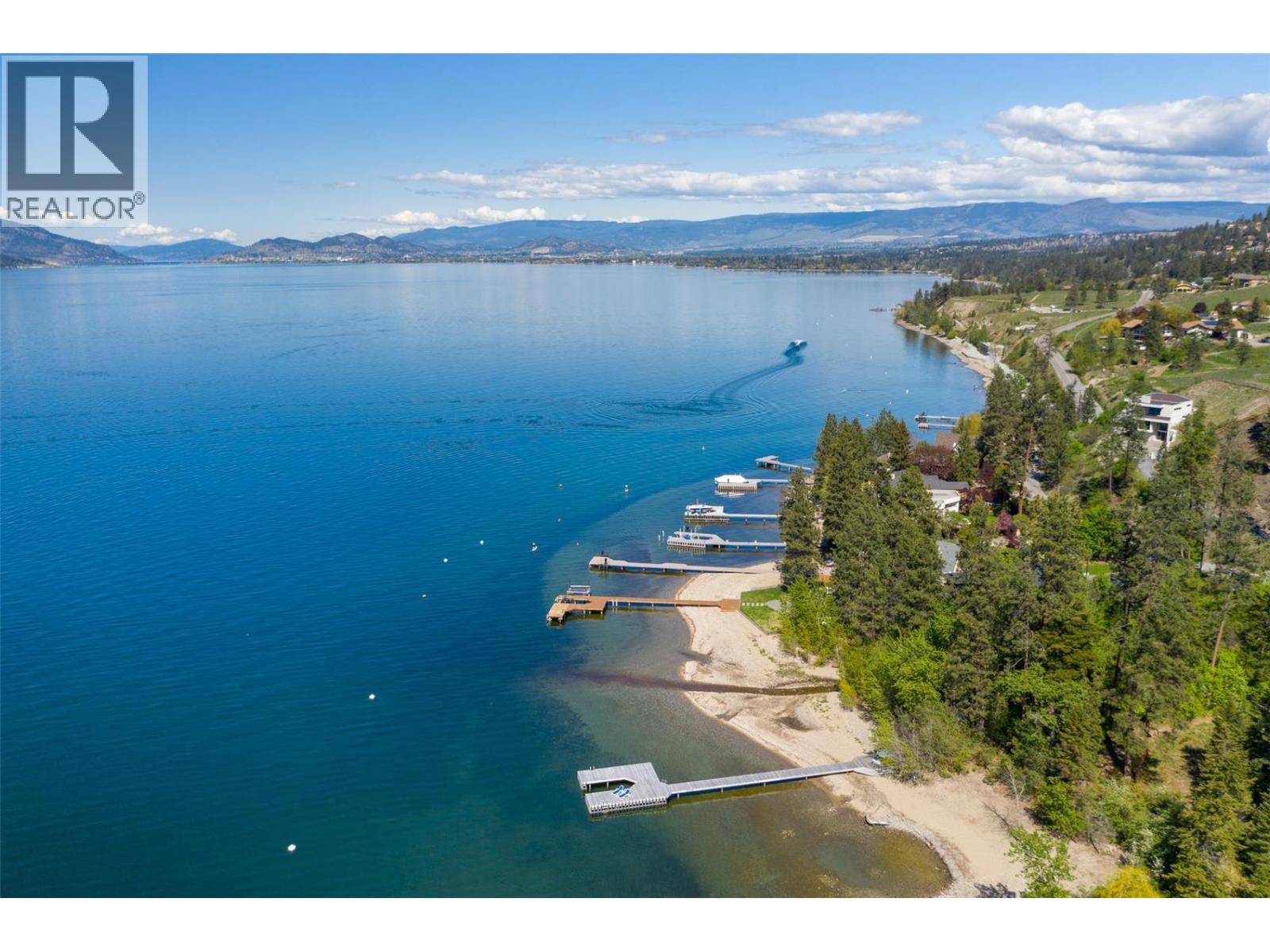  5308 Lakeshore Road, Kelowna