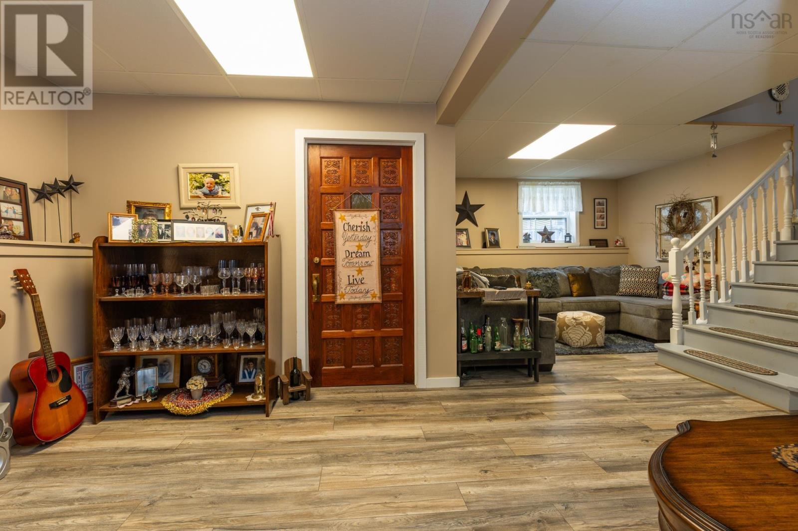 Property 32 of 38 of 1117 Highway 340