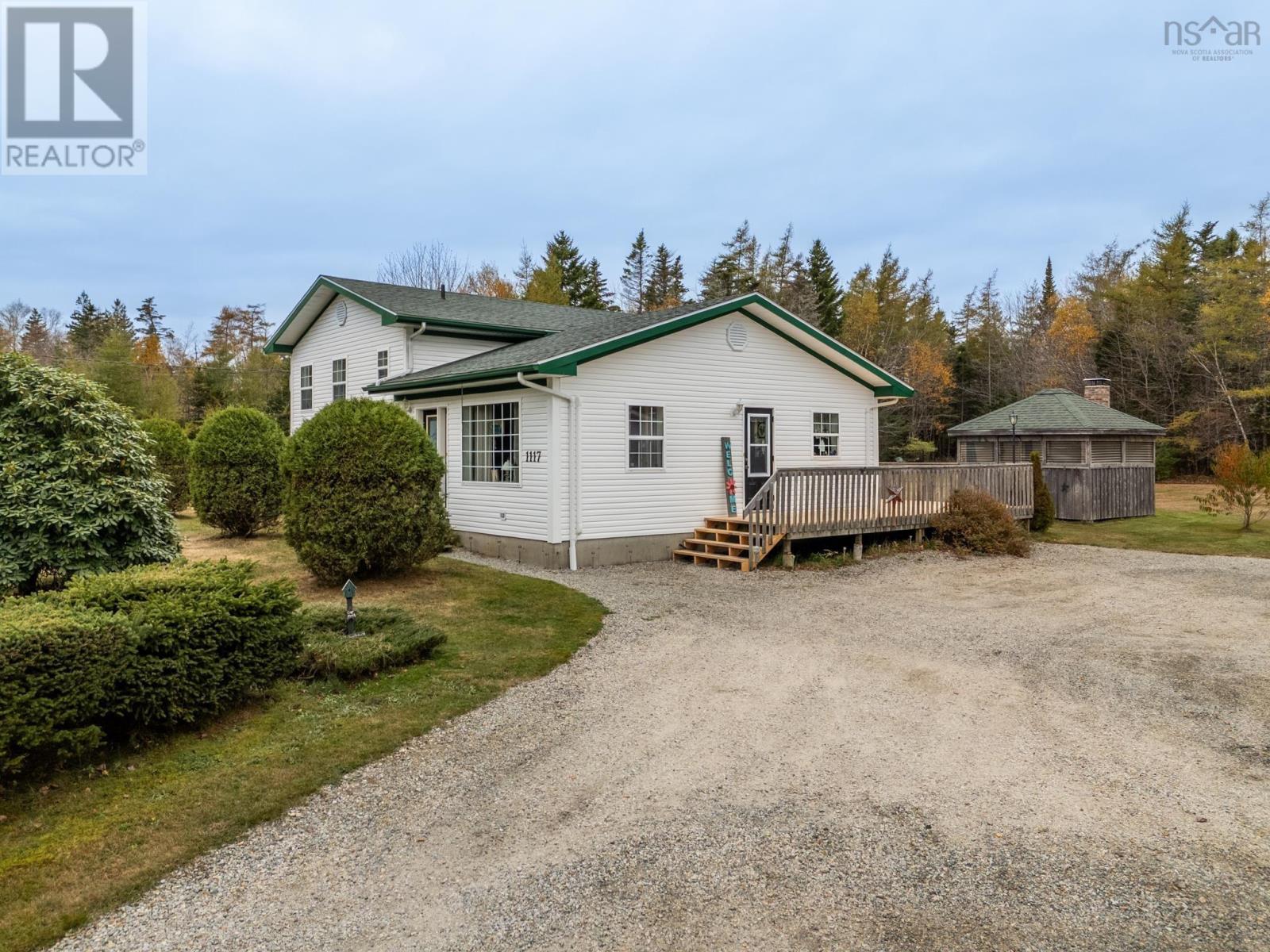 Property 10 of 38 of 1117 Highway 340