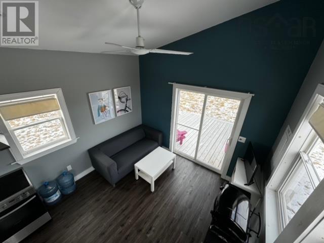 Property 14 of 17 of 52 Seastone Drive