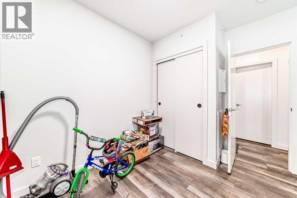 Single Family House for Sale in   Gladstone Road NW Hillhurst Calgary 