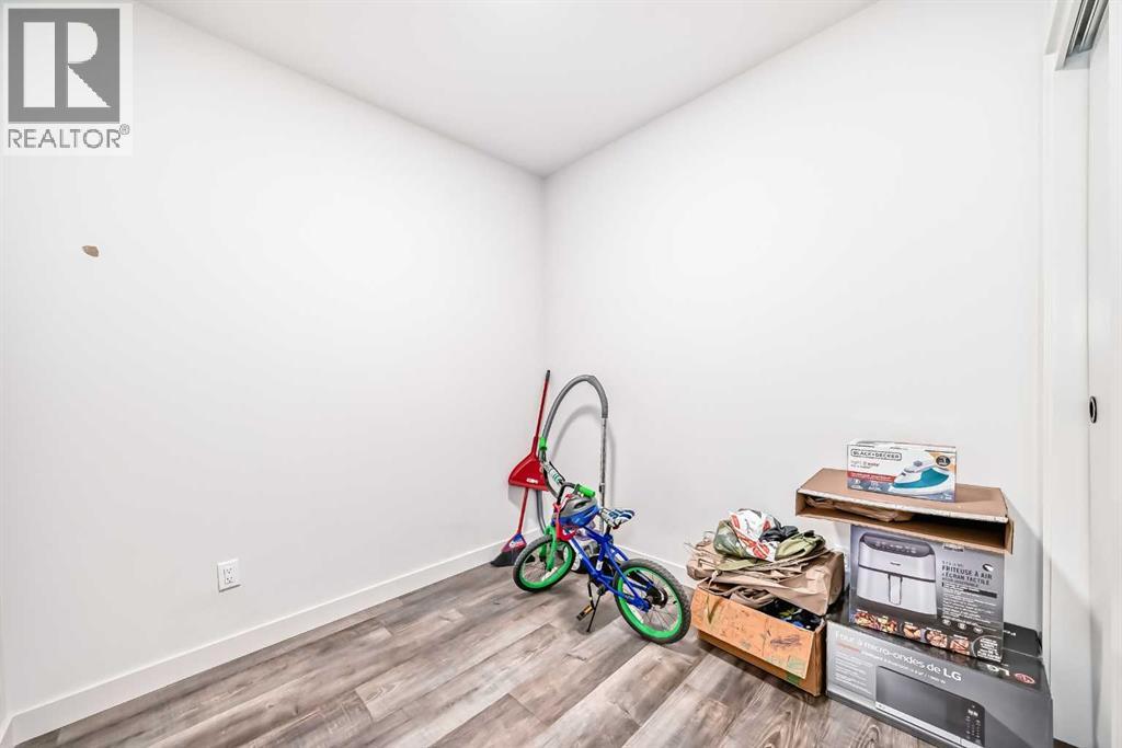 Single Family House for Sale in   Gladstone Road NW Hillhurst Calgary 