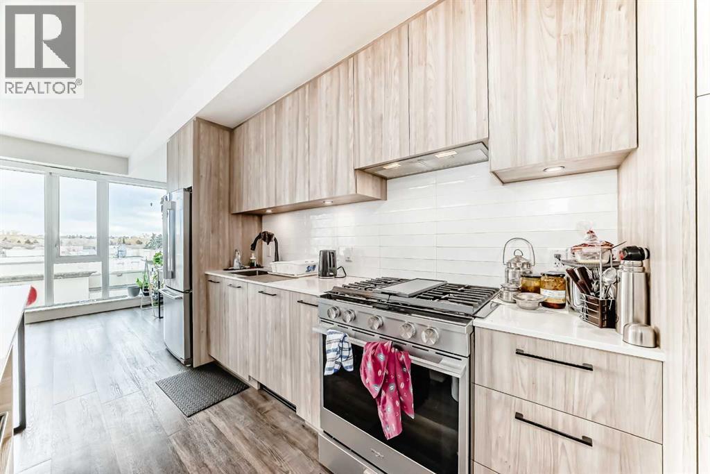 Single Family House for Sale in   Gladstone Road NW Hillhurst Calgary 