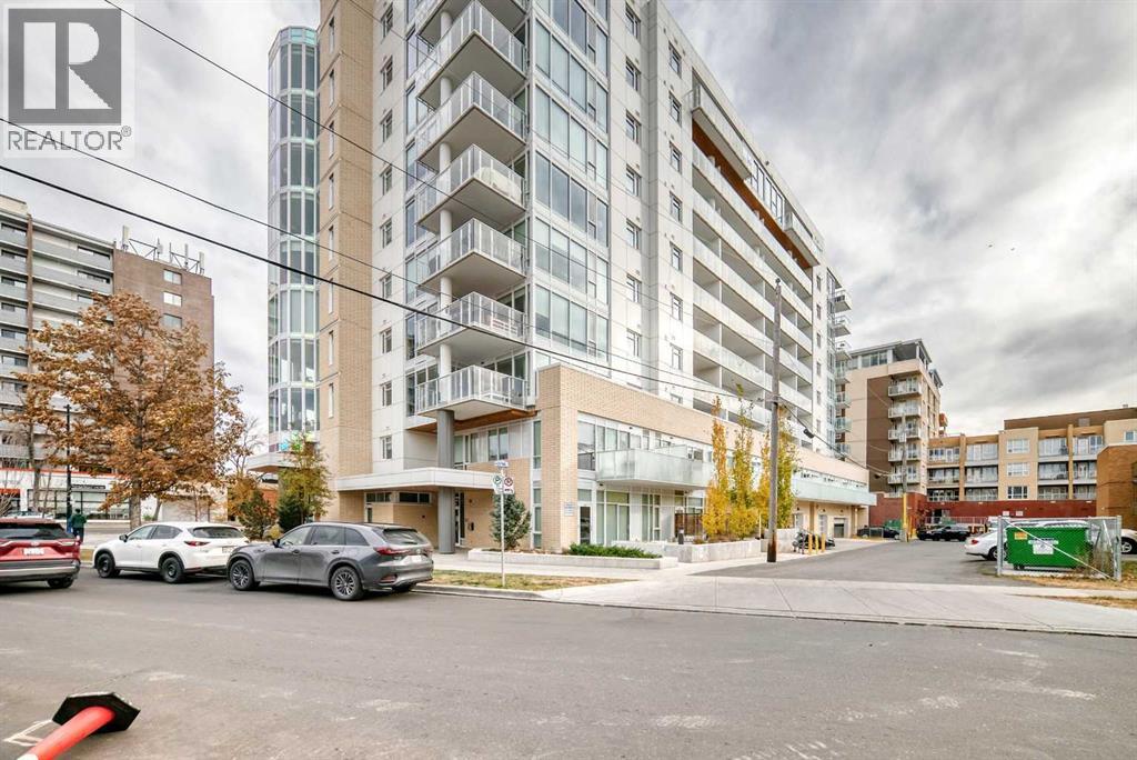 Single Family House for Sale in   Gladstone Road NW Hillhurst Calgary 