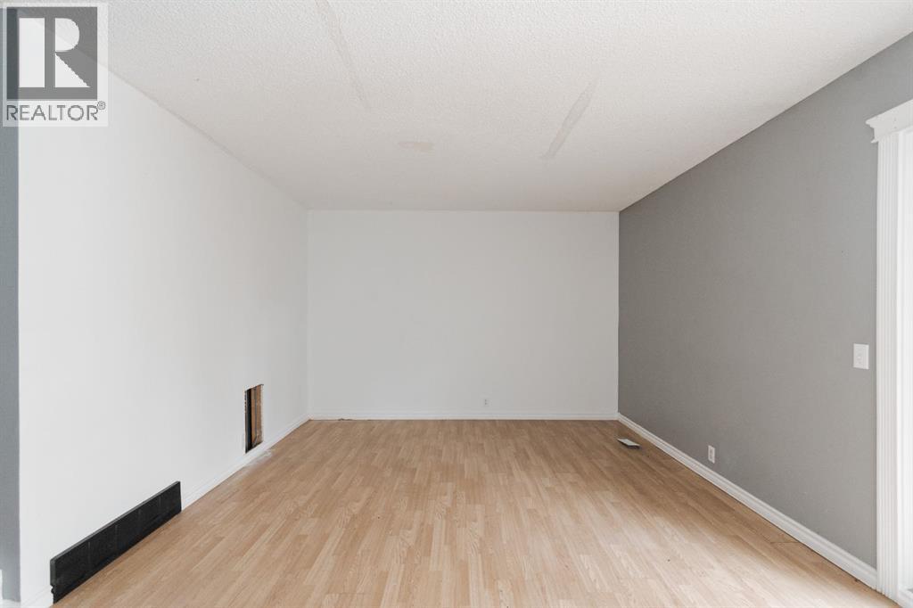 106 Wylie Place, Fort McMurray