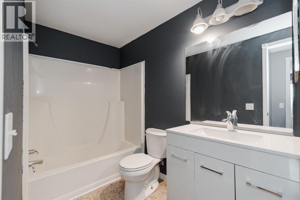 106 Wylie Place, Fort McMurray