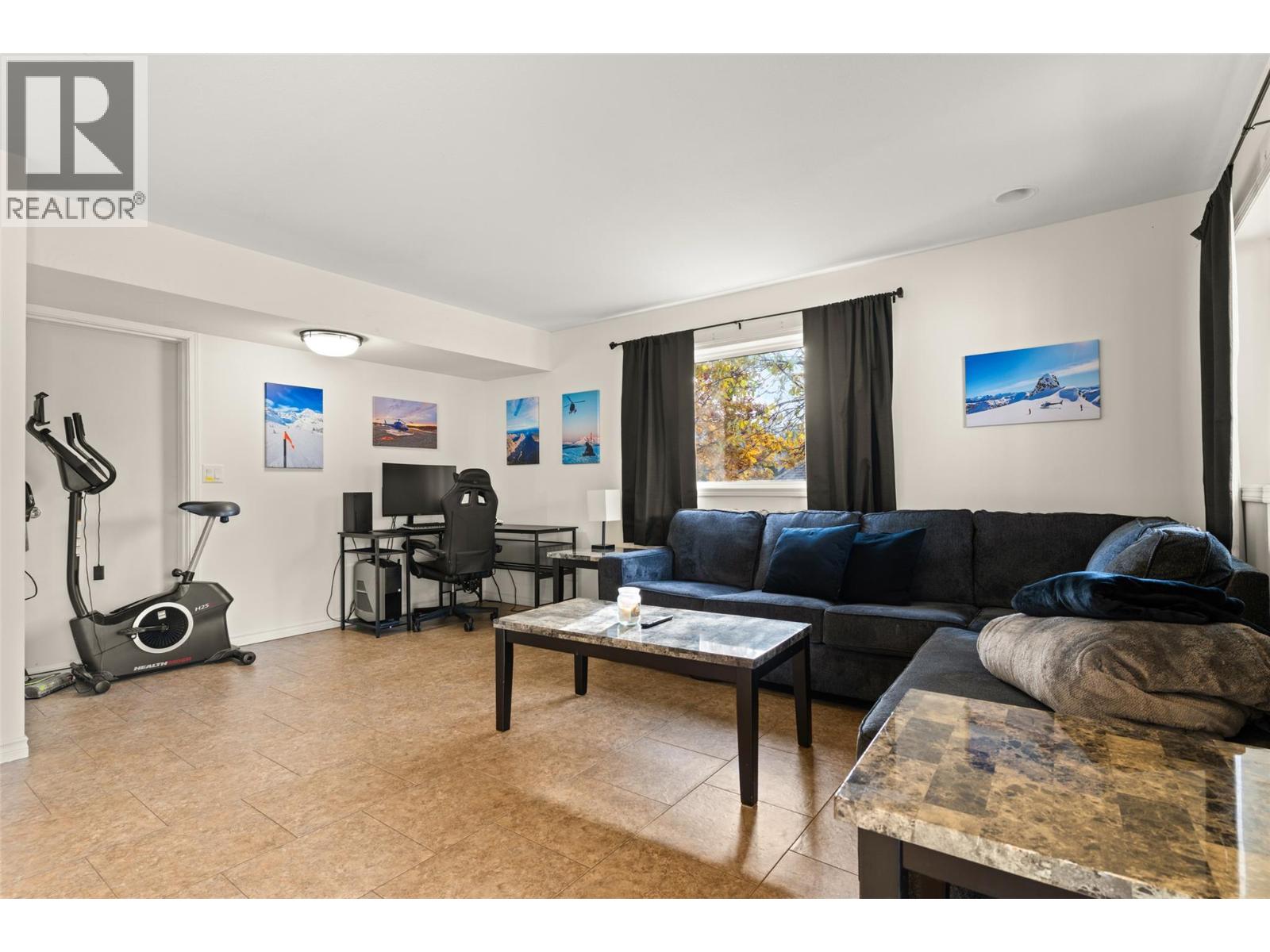 909 Edward Street, Revelstoke