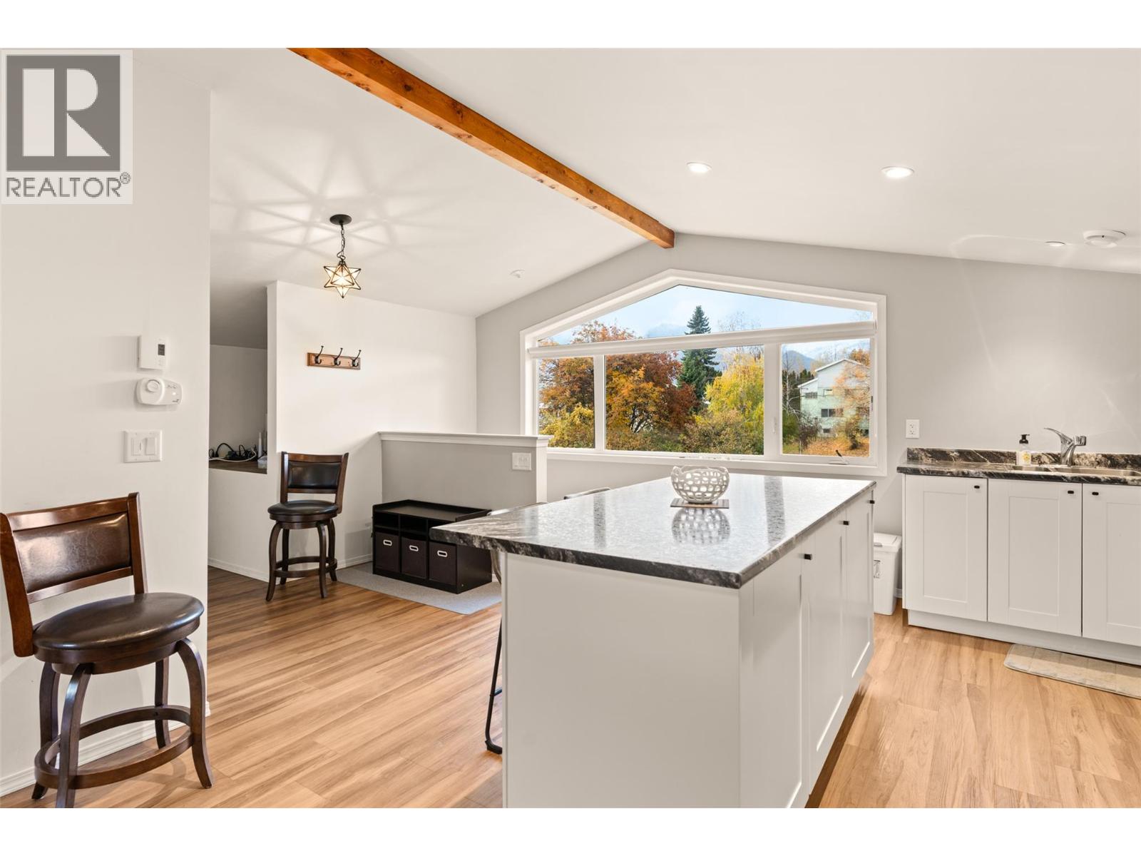 909 Edward Street, Revelstoke