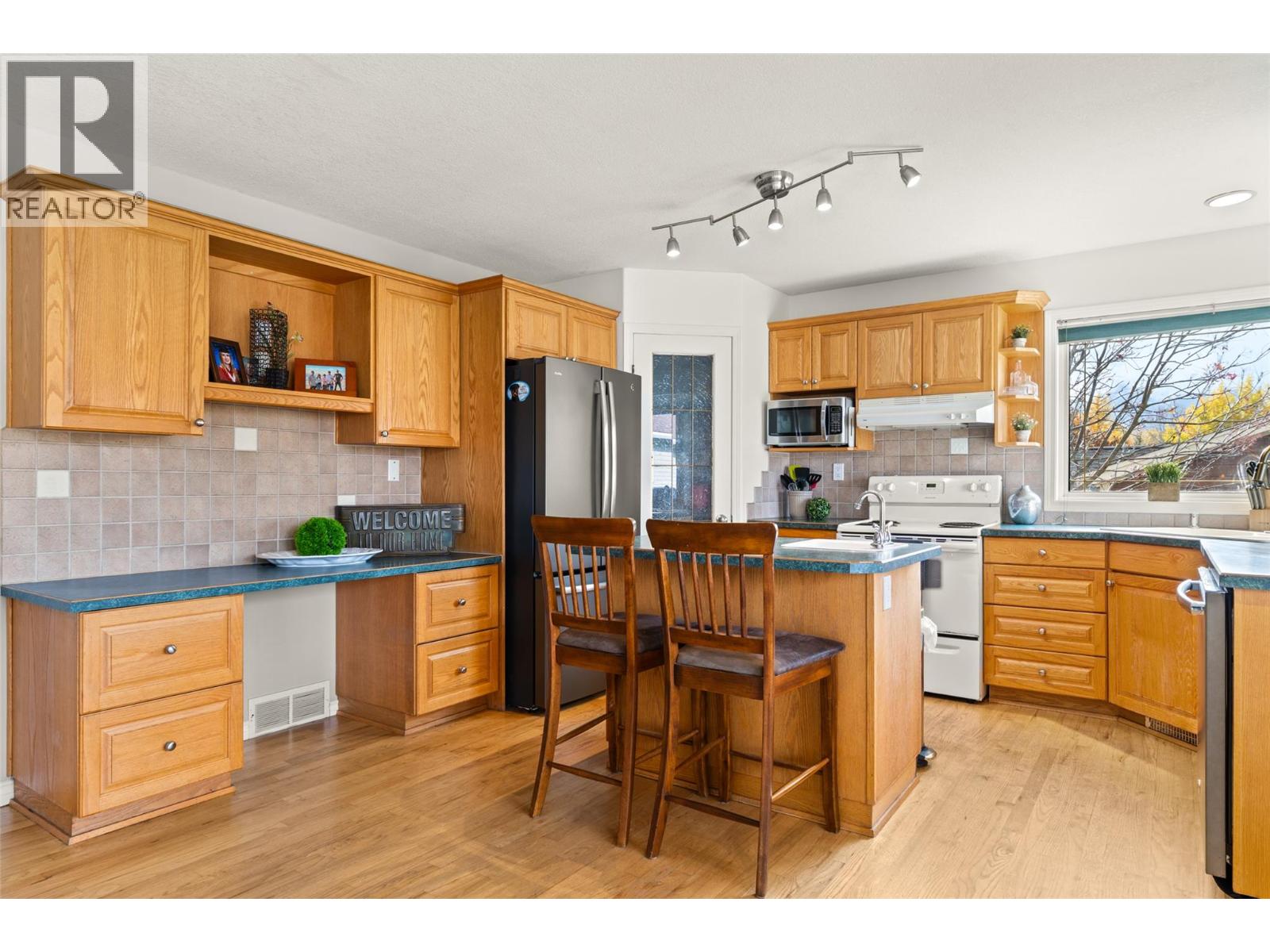 909 Edward Street, Revelstoke