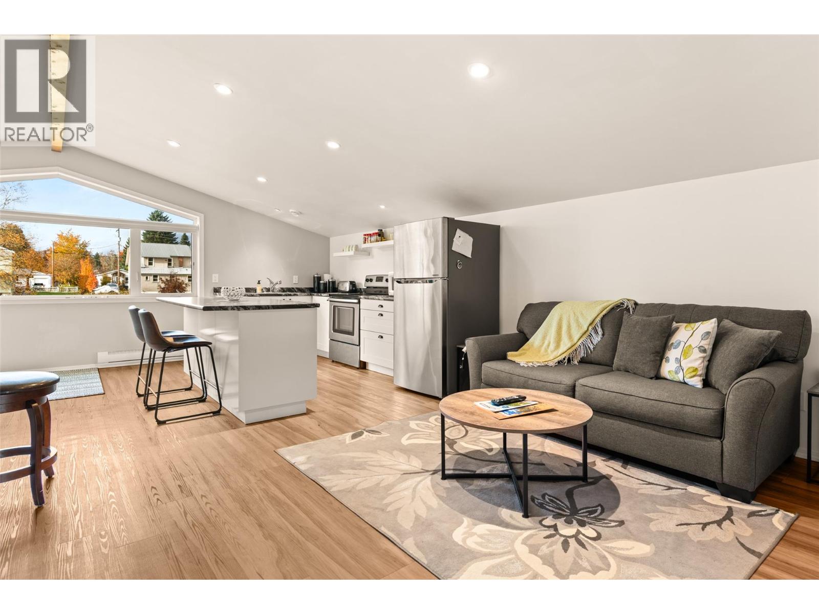 909 Edward Street, Revelstoke