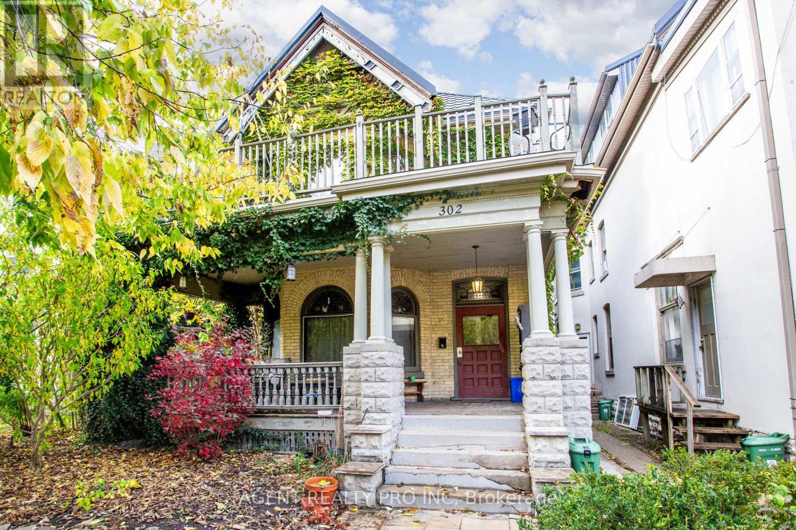 302 CENTRAL AVENUE - 4