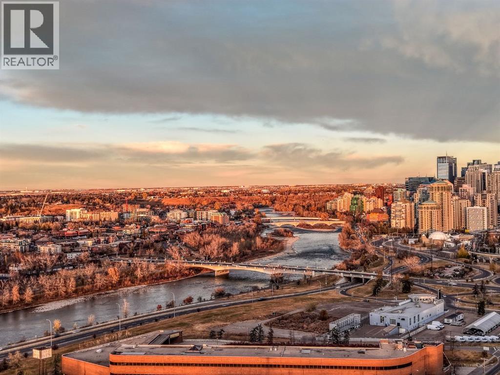 Single Family House for Sale in    Avenue SW Sunalta Calgary 