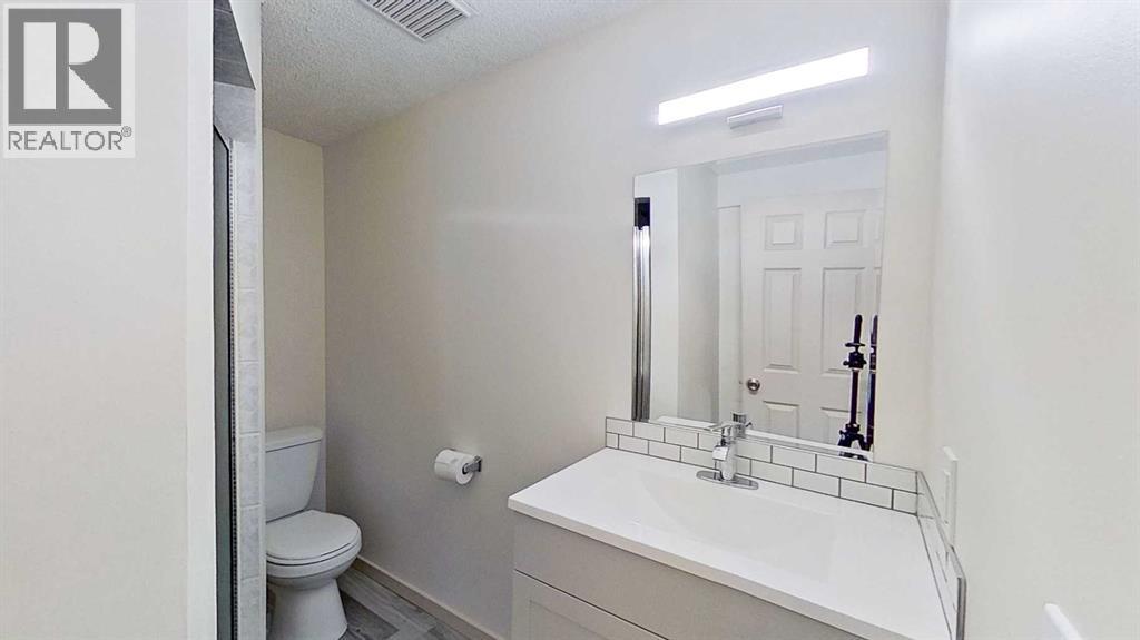 Single Family House for Sale in  A Avenue SE Forest Heights Calgary 