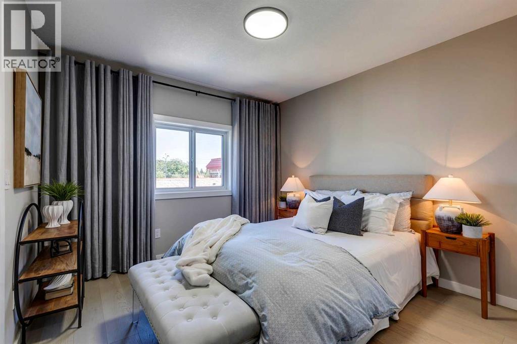 Single Family House for Sale in   Avenue NW Crescent Heights Calgary 