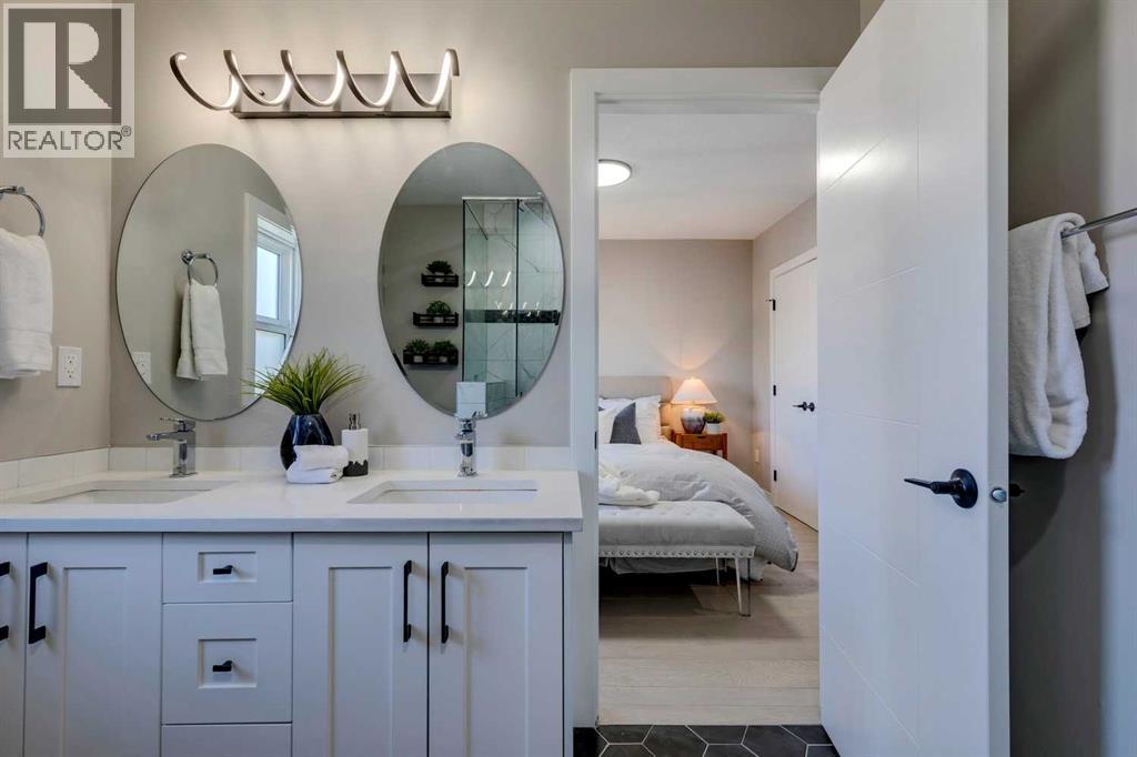 Single Family House for Sale in   Avenue NW Crescent Heights Calgary 