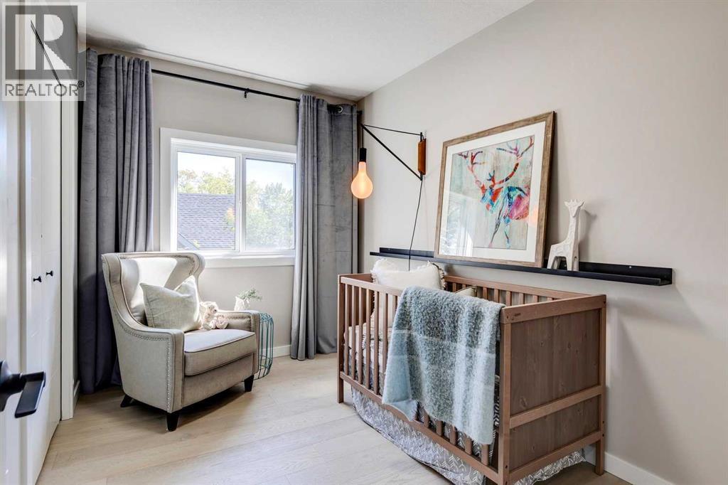 Single Family House for Sale in   Avenue NW Crescent Heights Calgary 