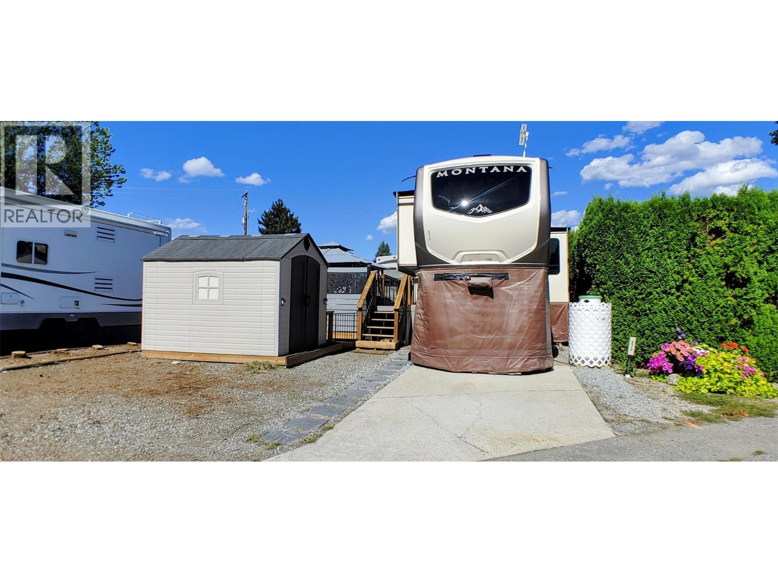 573 415 Commonwealth Road, Kelowna